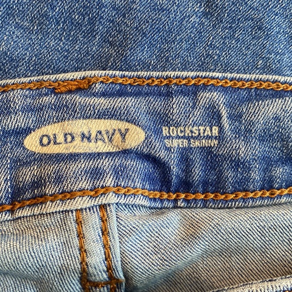 Old Navy Super Skinny Crop Jeans size 12 - Picture 4 of 8